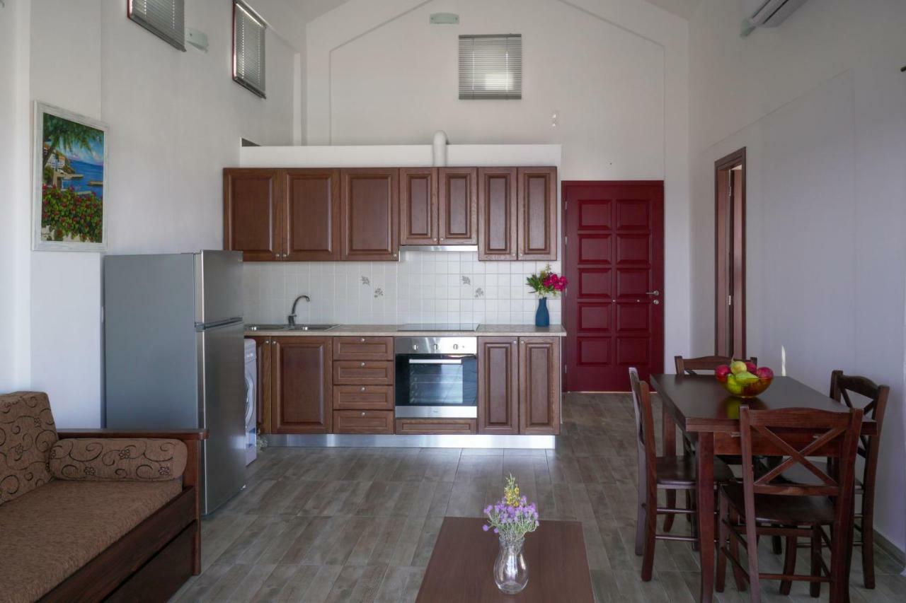 Anefanti Villas Ágios Kírykos Buitenkant foto